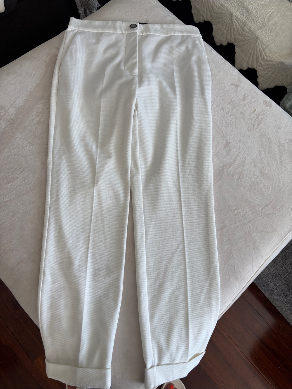 Zara White Textured Tapered Pants